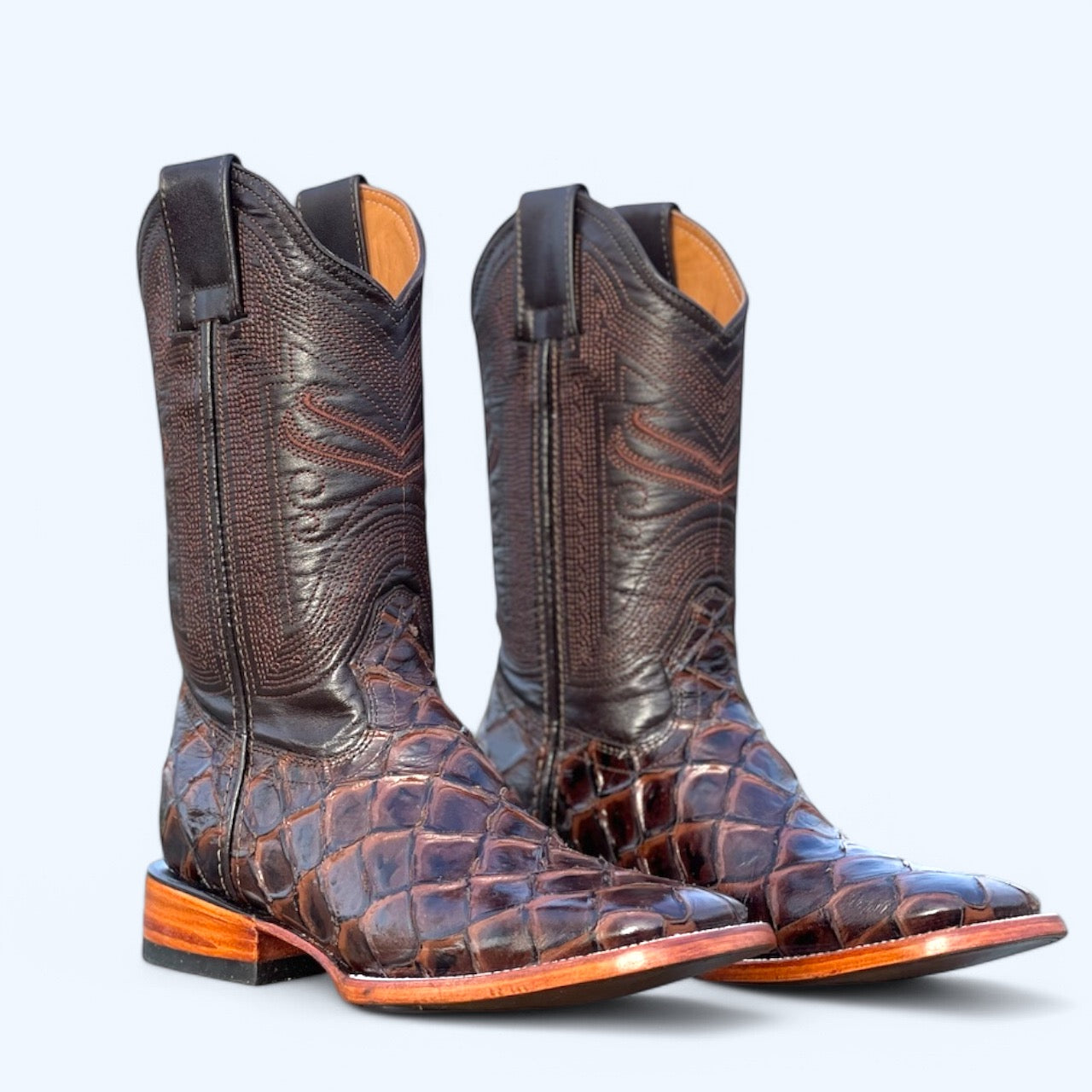 TBC BOOTMAKERS DARK BROWN FISH LEATHER PRINT 8519