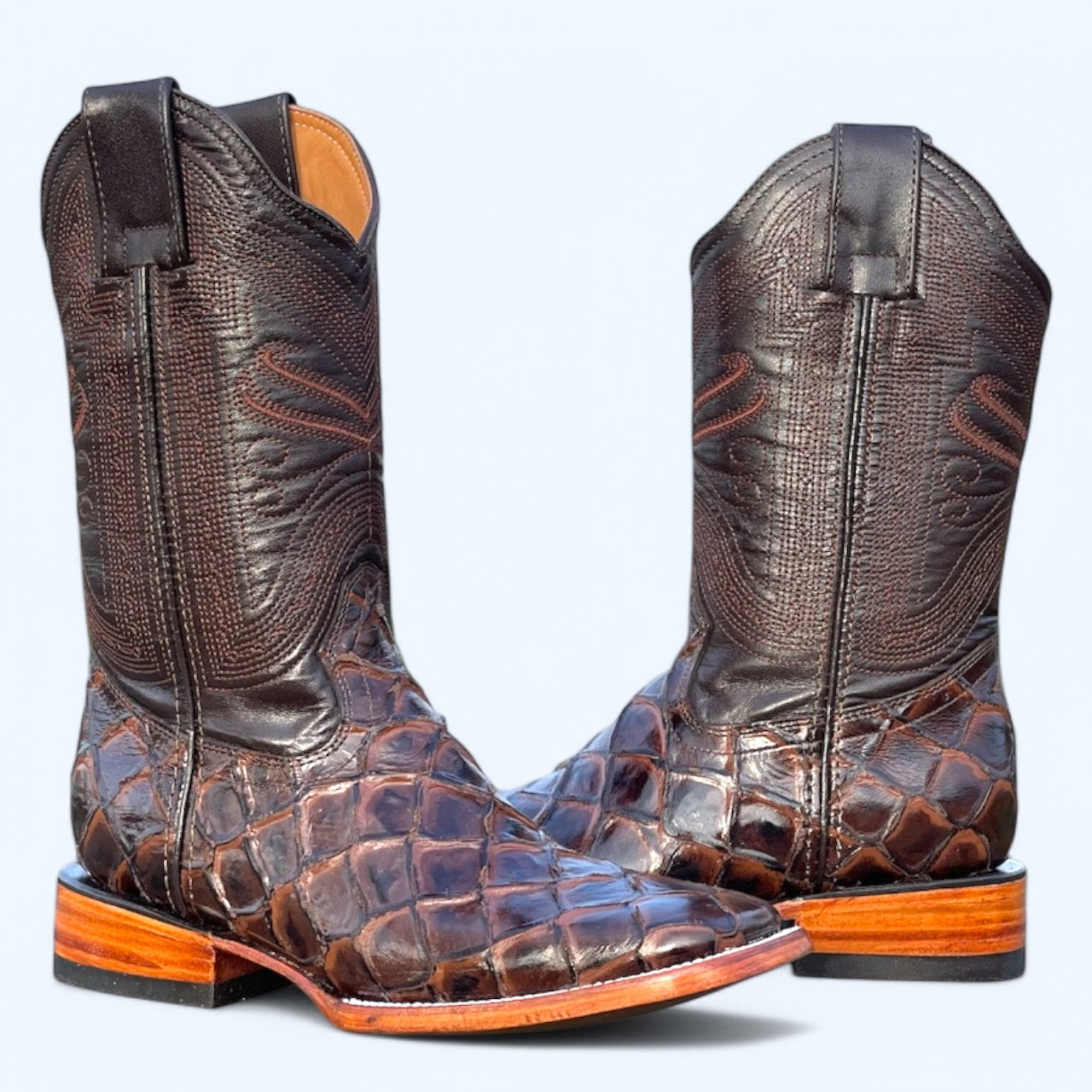 TBC BOOTMAKERS DARK BROWN FISH LEATHER PRINT 8519