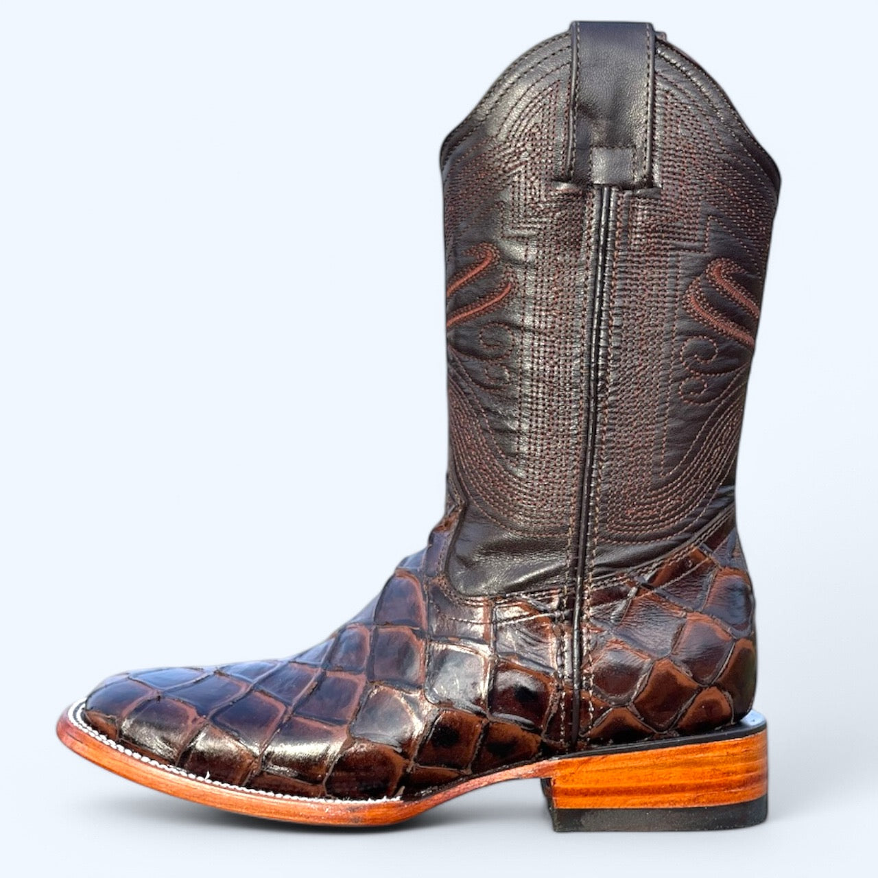 TBC BOOTMAKERS DARK BROWN FISH LEATHER PRINT 8519
